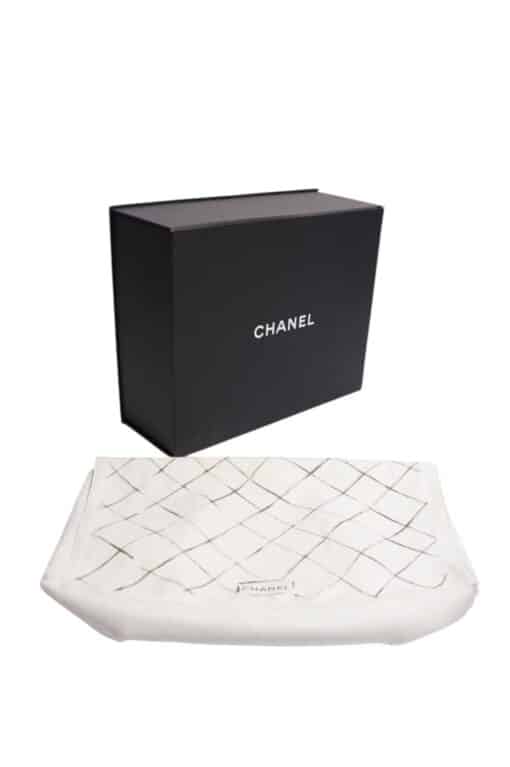 CHANEL Chevron Quilted Leather 2.55 Reissue 225 Flap Navy Blue Bag - Image 3