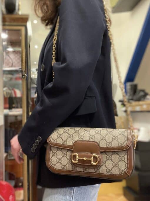 GUCCI GG Supreme Monogram Small Horsebit 1955 Chain Shoulder Bag Beige Ebony Brown Sugar - Image 16