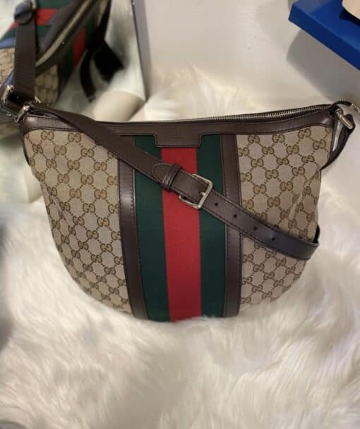 Gucci Saddle Messenger Medium GG Supreme Bag