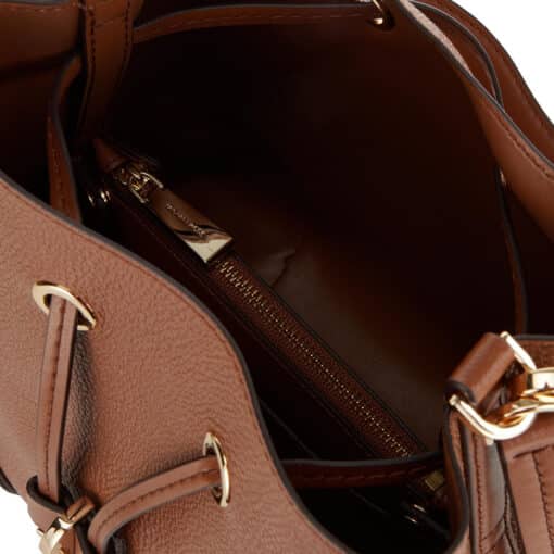 MICHAEL KORS Mercer Gallery Small Bucket Bag. - Image 6