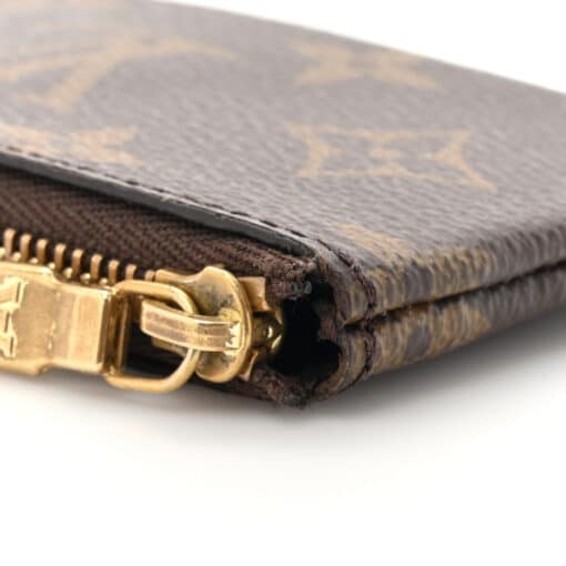 Louis Vuitton Monogram Key Pouch. - Image 6